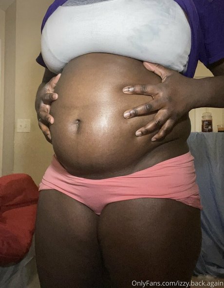 izzy back again topless onlyfans
