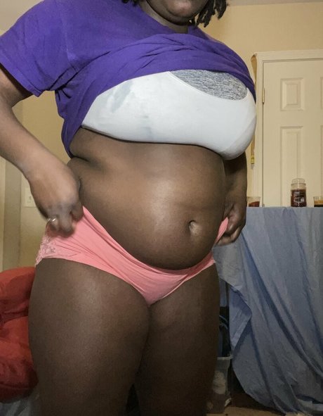 izzy back again is on onlyfans