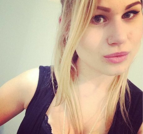 Honey And Sulphur onlyfans leaked dirtyship