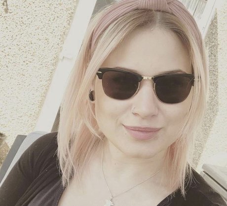 Honey And Sulphur onlyfans page