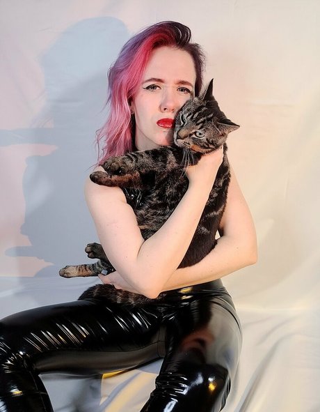 enicat free onlyfans