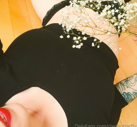 cleobutterfly nudes only fans