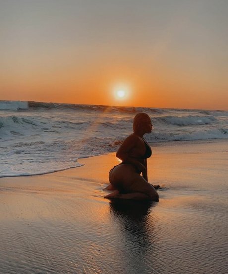 YackguZ onlyfans fotos