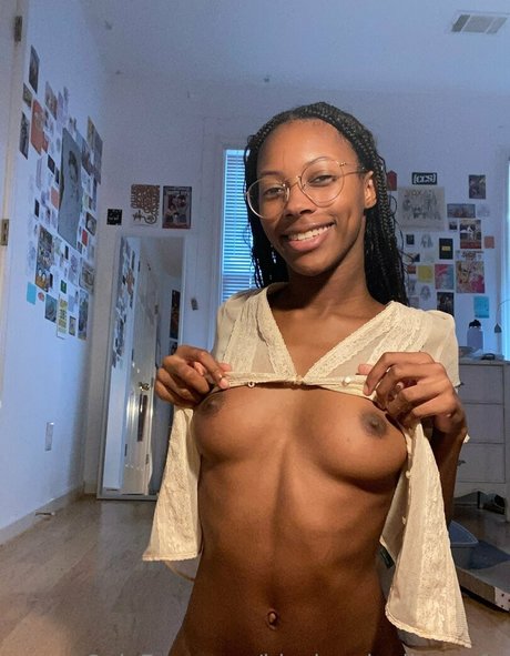 blackandyellownsfw naked leaked onlyfans