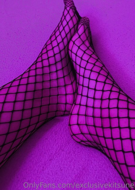 exclusivekitsune onlyfans model images