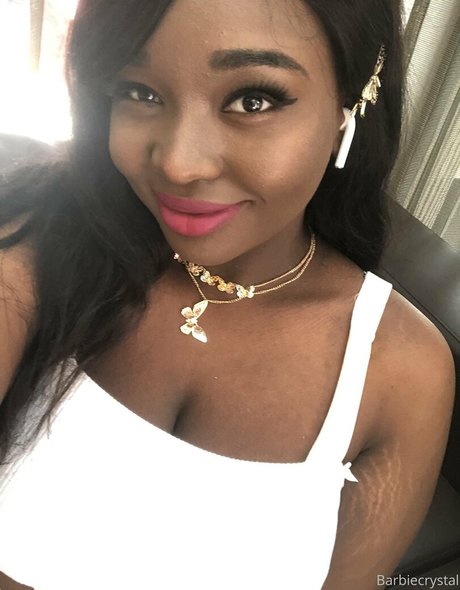 barbiecrystal nude leaked onlyfans