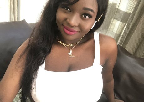 barbiecrystal onlyfans leaked