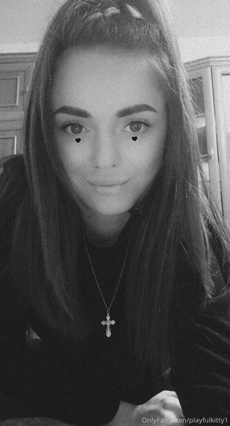 playfulkitty1 onlyfans posts