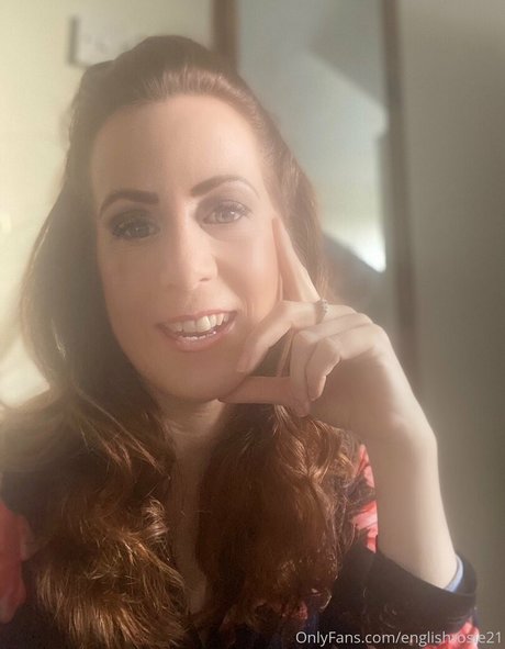 englishrosie21 onlyfans leaked dirtyship