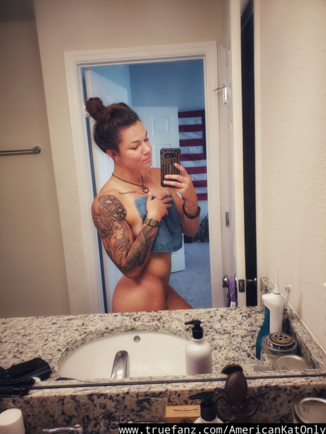 AmericanKat is on onlyfans