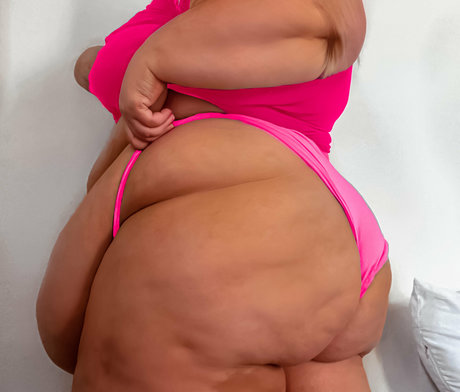 fluffybarbie desnuda onlyfans