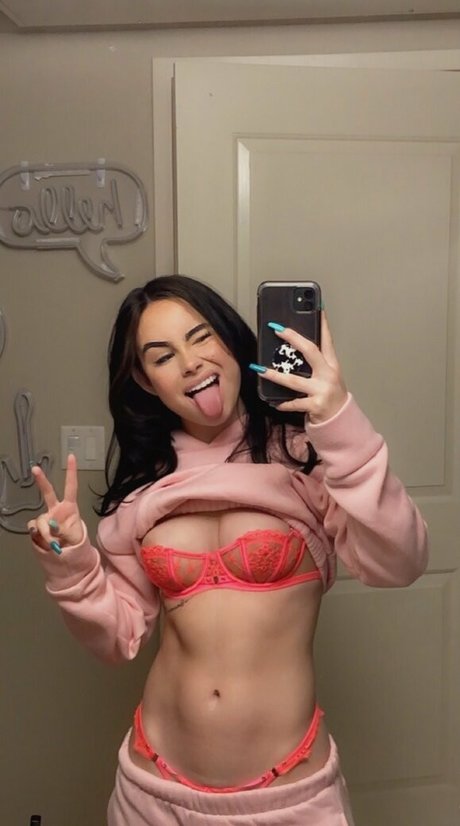 Sofia Porzio naked on onlyfans