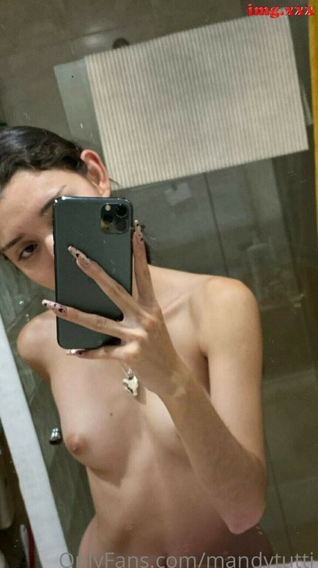 Tais Amanda onlyfans leake