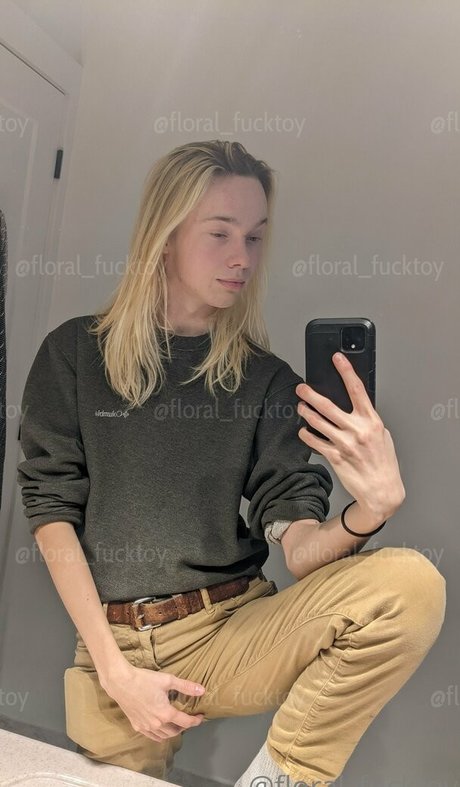 floral fucktoy onlyfans exposed