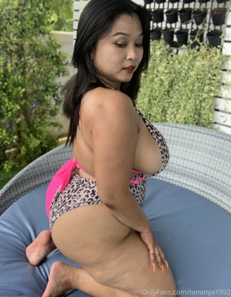 big tits curvy onlyfans porno scene