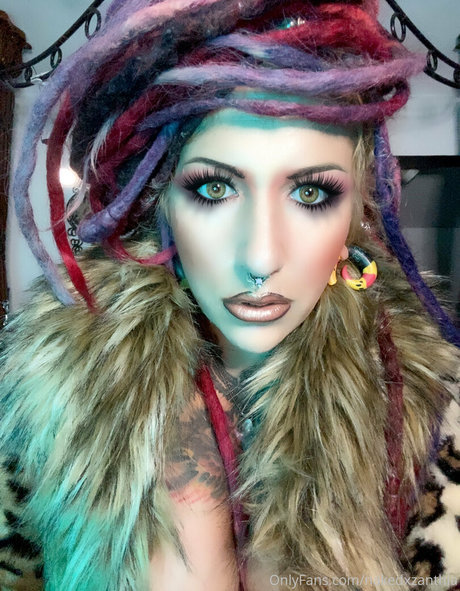 nakedxzanthia Profile pic