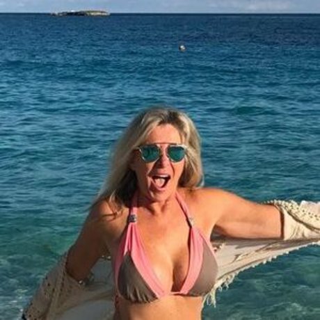 Lenna Paytas onlyfans model photos