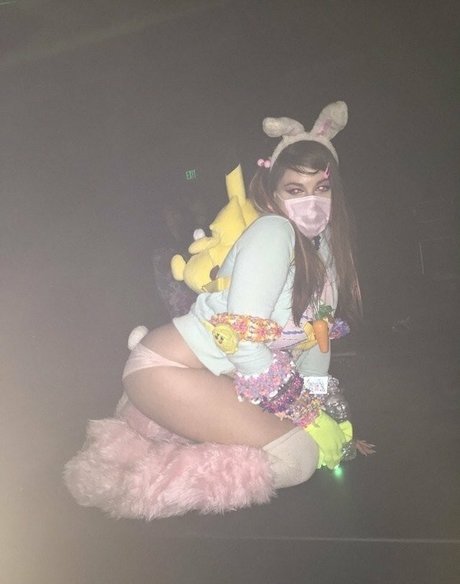 lunackitsuen onlyfans lean