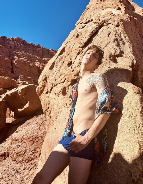 chrisoflyng Profile pic