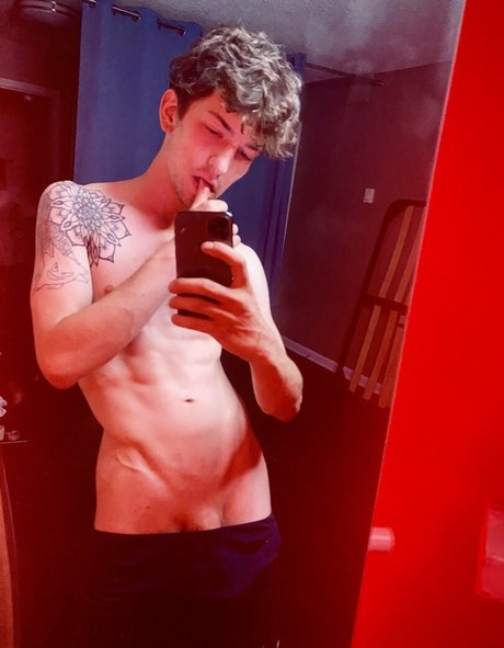 chrisoflyng nudes onlyfans leaks