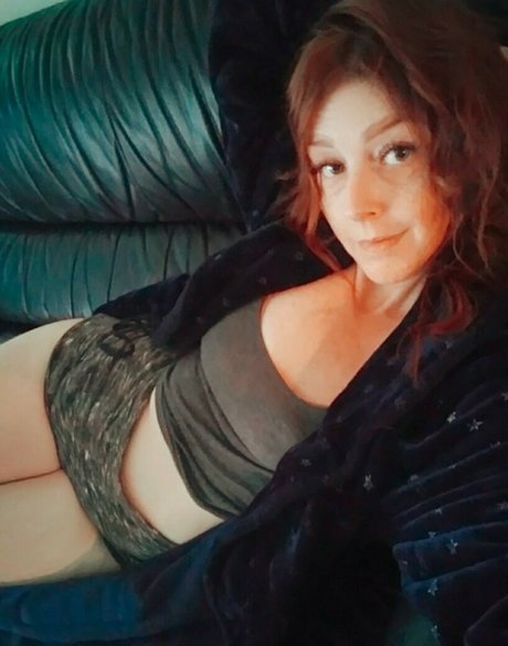 FlowersAndScars leaks onlyfans porn