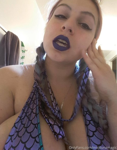 feet teen onlyfans pornos depiction