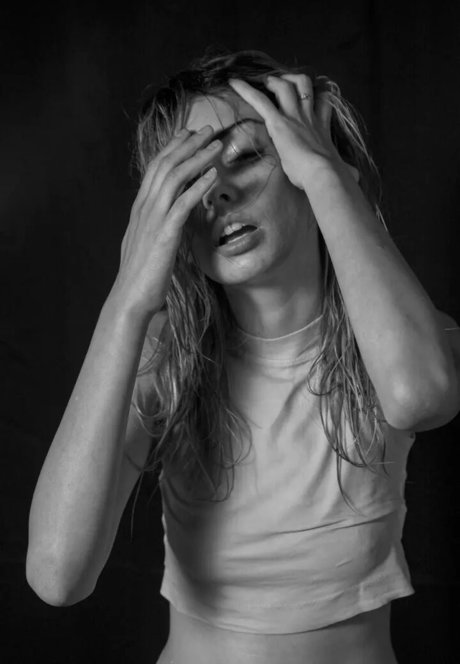 Daniela Bar onlyfans boobs