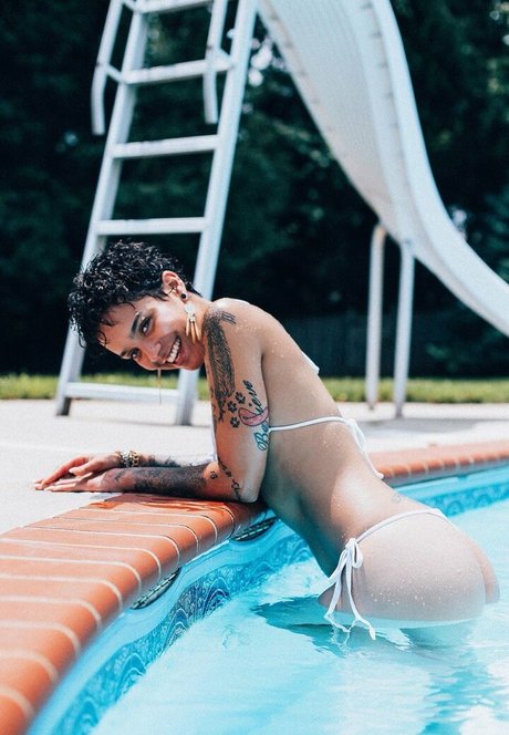 Sincerelymerce onlyfans nude leaked