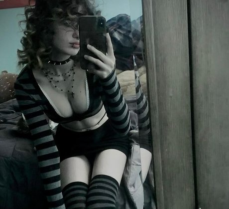 goth queen os onlyfans porn free