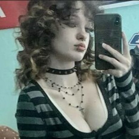 goth queen os only fans leaked porn