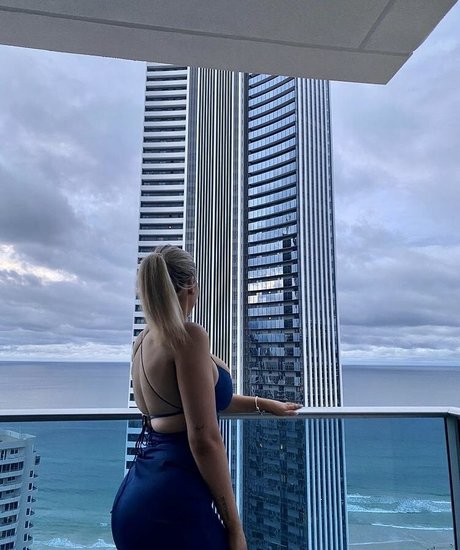 Chantelle A onlyfans naked porn