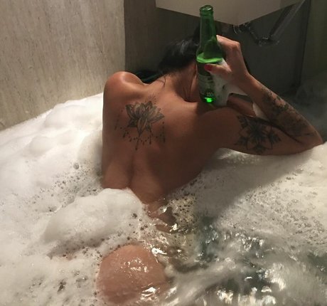 Karen Cristine onlyfans fuck