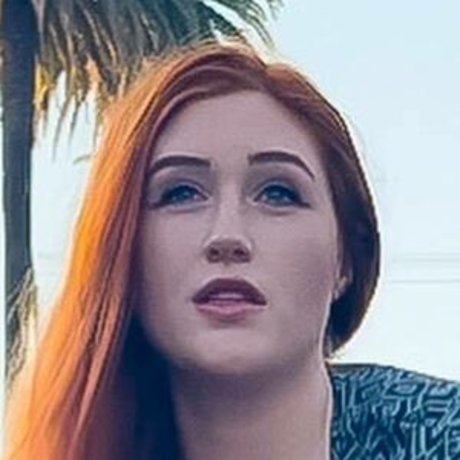 Julia Nilon nude onlyfans pics