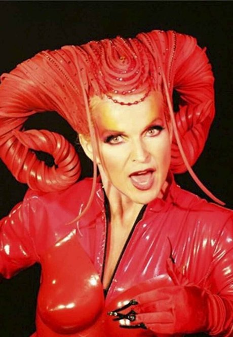 Toyah nude on onlyfans