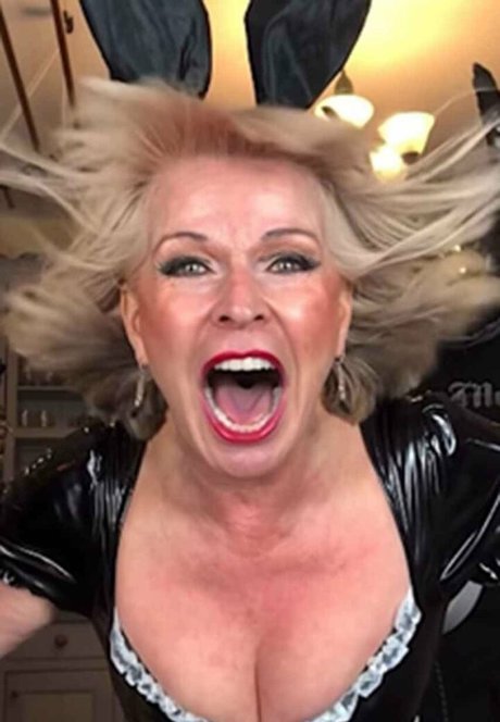 Toyah nude on onlyfans