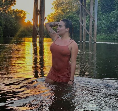 Andressa Oliveira onlyfans nudes