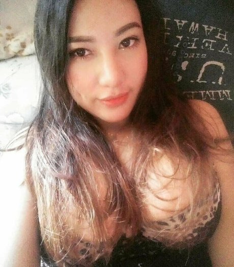 Darlene Adrienne onlyfans nude leak