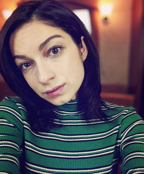 Sydney Meyer onlyfans nude pics