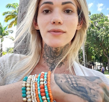 Sabrina Prezotte onlyfans leakes