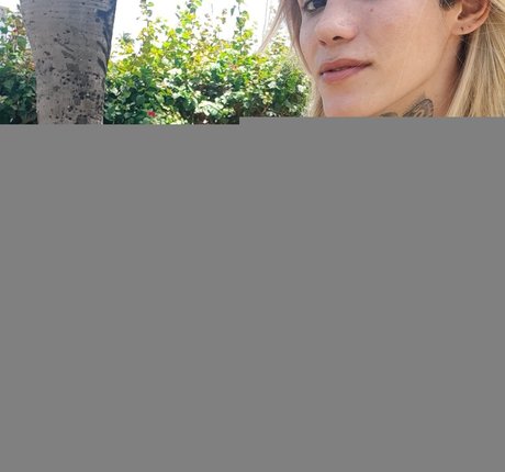 Sabrina Prezotte naked only fans