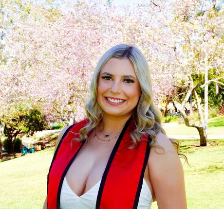 Olivia Haigh onlyfans model photo