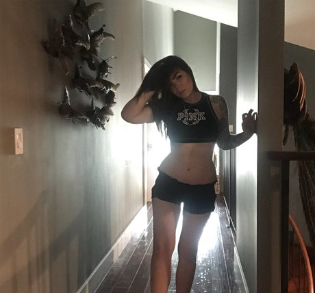 Suzy Berhow new onlyfans leak