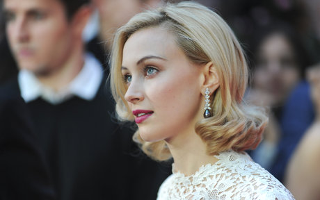 Sarah Gadon onlyfans leaks nude