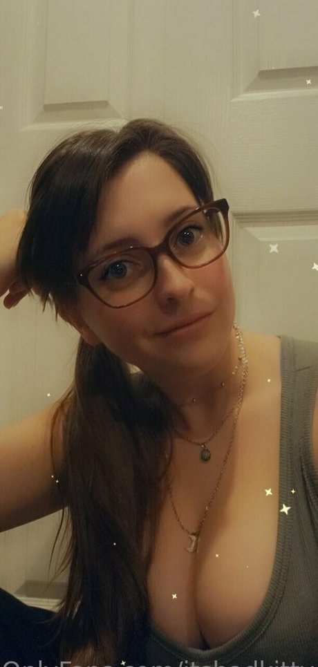 Itsbadkittyof only fans leaked porn