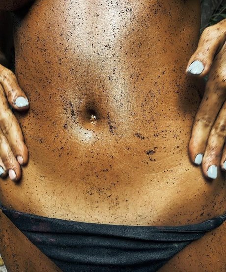 Bella Camero onlyfans page