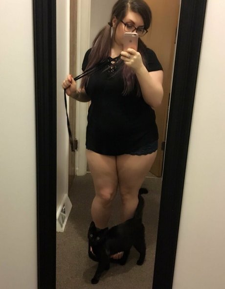 Dovey ASMR onlyfans lesk