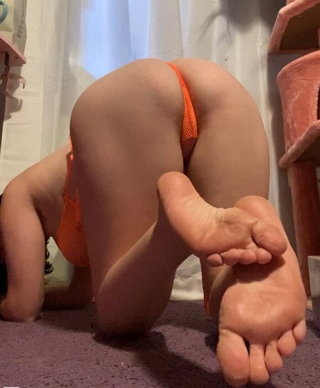 Liaslewds nude only fans leaks