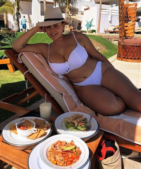 Anna Krylova onlyfans leak nudes