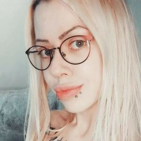 Jessisapphyri onlyfans leak porn