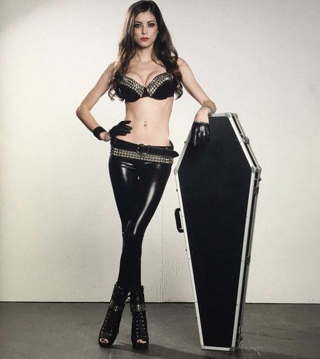 LeeAnna Vamp onlyfans xx